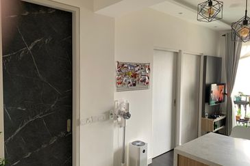 28 Boulevard (28 BLVD)