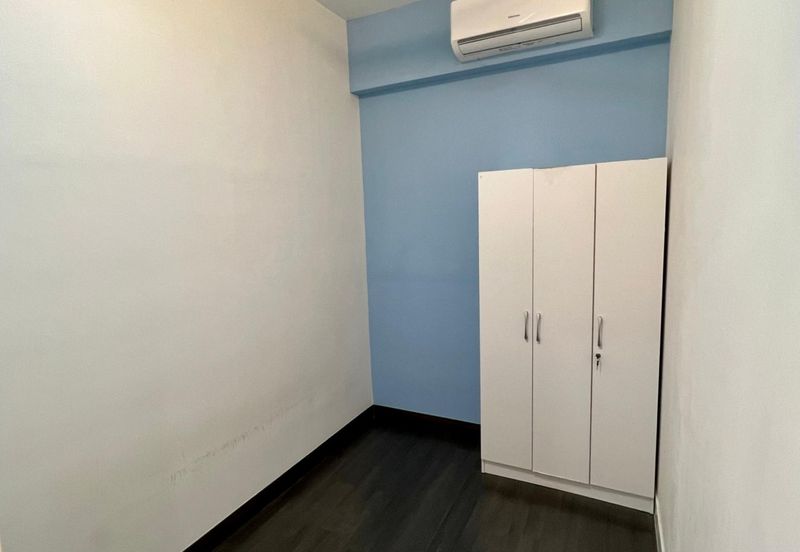 28 Boulevard (28 BLVD)