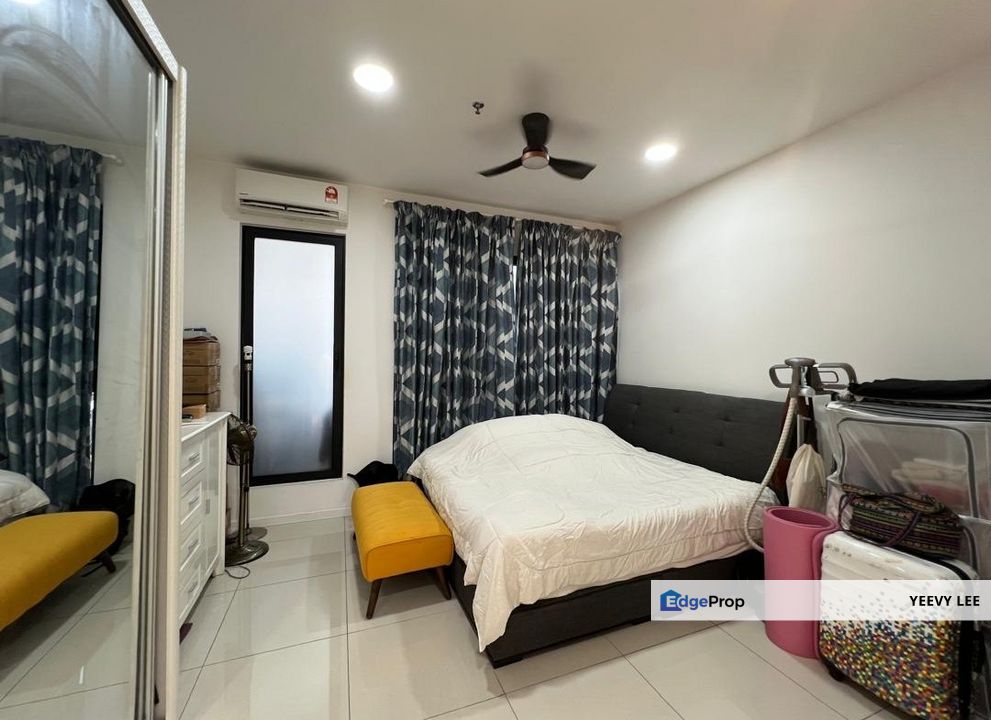 Freehold Below Market Value Highpark Suites Kelana Jaya Studio Unit For Sale, Selangor, Petaling Jaya