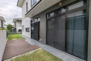 Dremien @ Eco Ardence