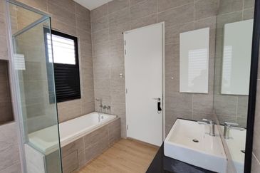 Dremien @ Eco Ardence