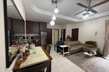 Bayu Puteri Apartment