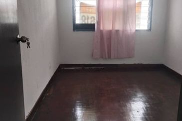 Taman Sri Subang PJS 10