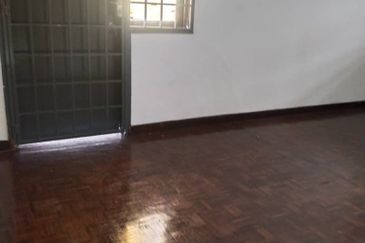 Taman Sri Subang PJS 10