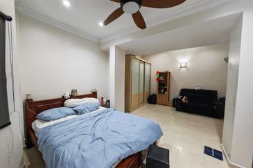 SS17 Double Storey House Subang Jaya Renovated Fully Furnished For Rent