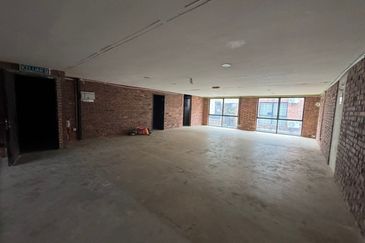 Rawspace Business Park, Taman Sentosa