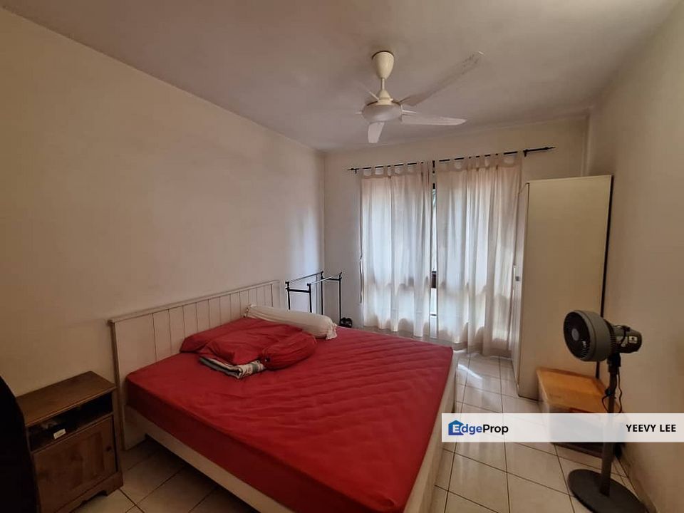 Palm Spring Condo Well Maintained Unit Facing Pool View Kota Damansara PJ Surian MRT, Selangor, Sunway Damansara