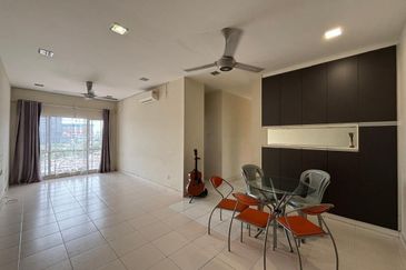 1 Petaling Residences and Commerz