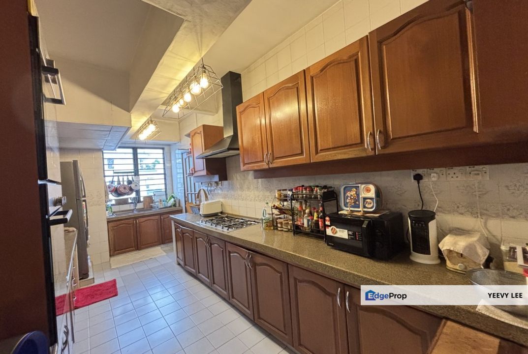 Freehold Prima 16 Petaling Jaya Seksyen 16 Penthouse Unit For Sale, Selangor, Petaling Jaya