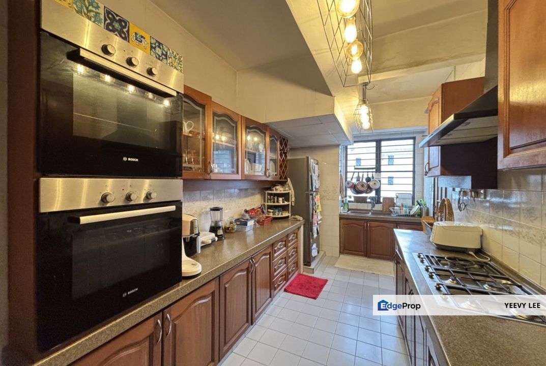 Freehold Prima 16 Petaling Jaya Seksyen 16 Penthouse Unit For Sale, Selangor, Petaling Jaya