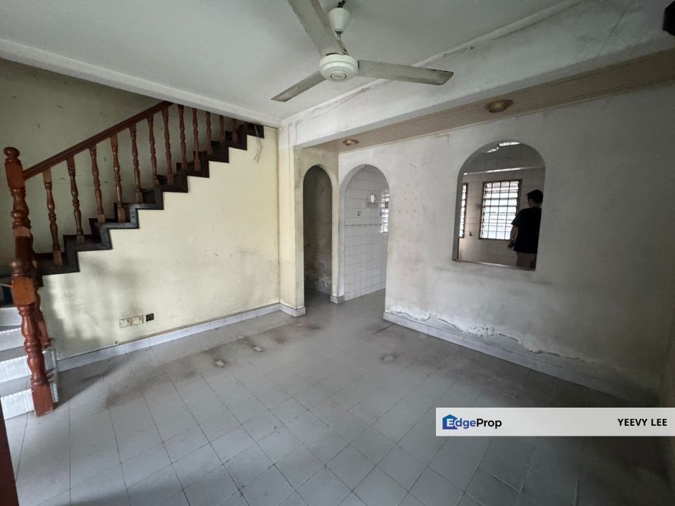 Freehold SS19 Subang Jaya Double Storey Corner House For Sale for Sale ...