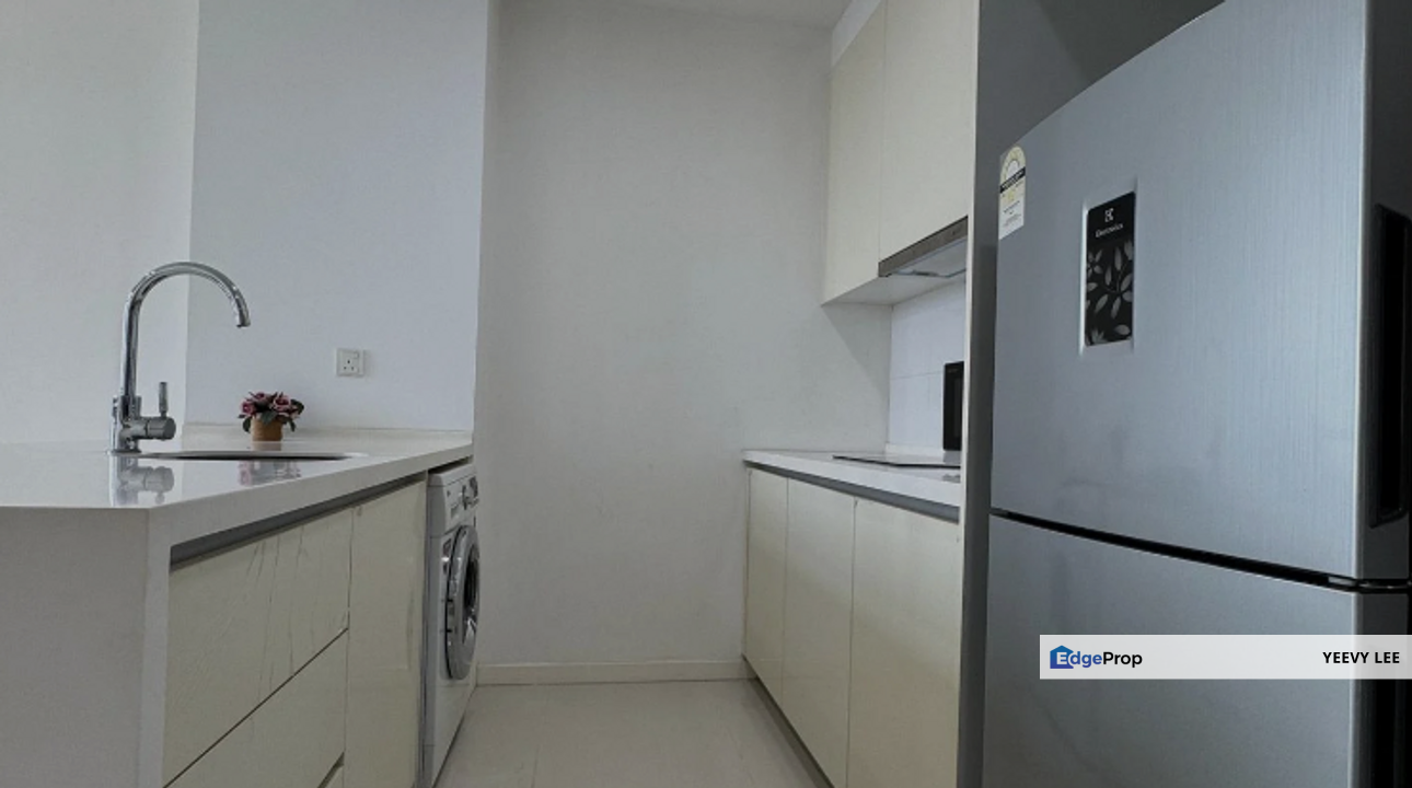 Tropicana Avenue 1 Bedrooms Unit Facing Golf Course View For Sale, Selangor, Tropicana