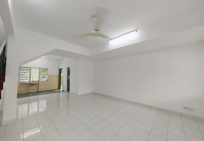 Kampung Sungai Kayu Ara