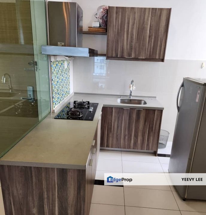 Freehold Skypod Residence Bandar Puchong Jaya Naer to LRT IOI Puchong Jaya, Selangor, Puchong