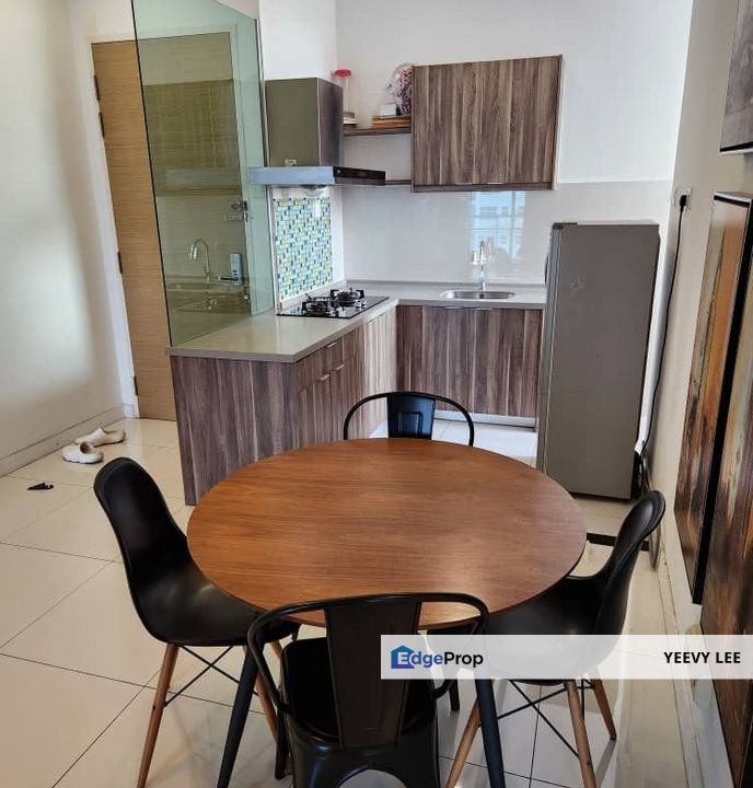 Freehold Skypod Residence Bandar Puchong Jaya Naer to LRT IOI Puchong Jaya, Selangor, Puchong