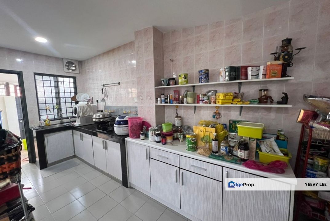 Freehold USJ 11 Subang Jaya 2-Storey Terrace House Intermediate Facing Open, Selangor, Subang Jaya
