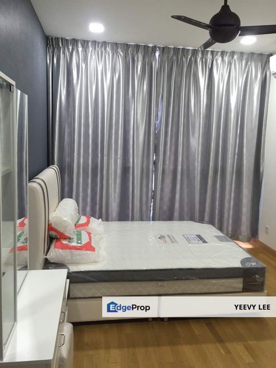 KL Gateway Residence Fully Furnished Unit Bangsar South Short Walk to LRT Universiti Station, Kuala Lumpur, Bangsar South