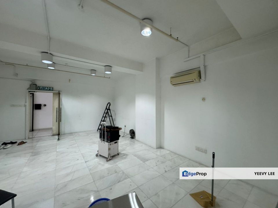 Oasis Square Ara Damansara First Floor Office For Rent, Selangor, Ara Damansara