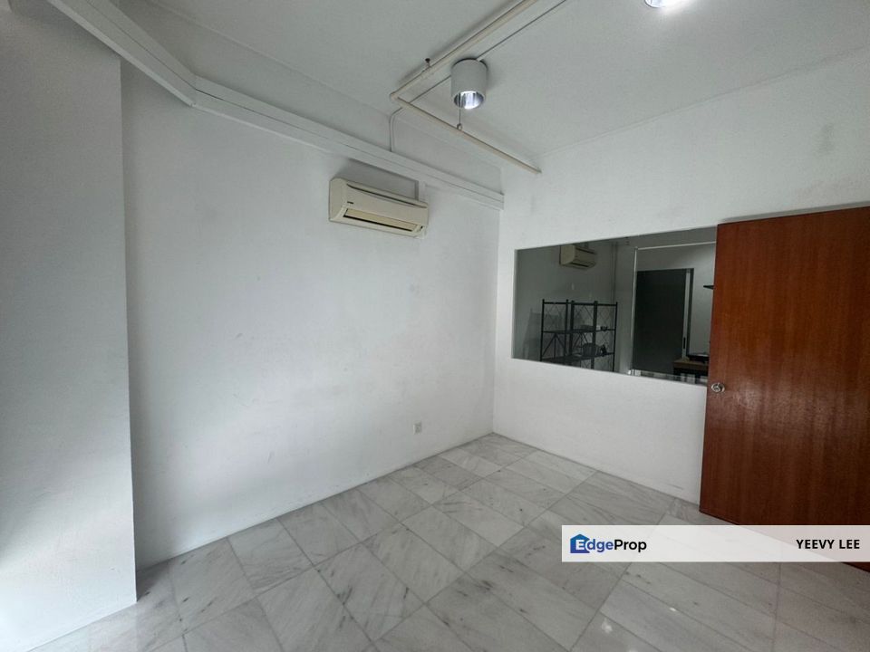 Oasis Square Ara Damansara First Floor Office For Rent, Selangor, Ara Damansara