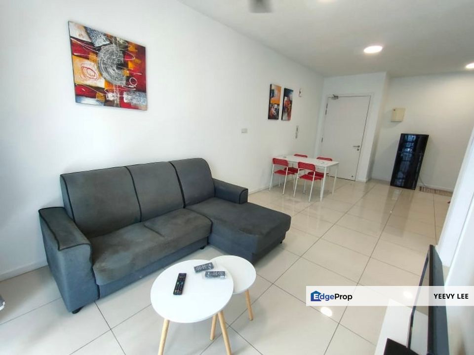 Cascades Residency Fully Furnished Unit Kota Damansara PJ Short Walk to MRT Surian, Selangor, Kota Damansara