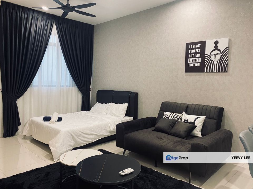 Chambers Residence Fully Furnished Dual Key Studio Short Walk to Sunway Putra Mall & Pwtc LRT, Kuala Lumpur, KL City