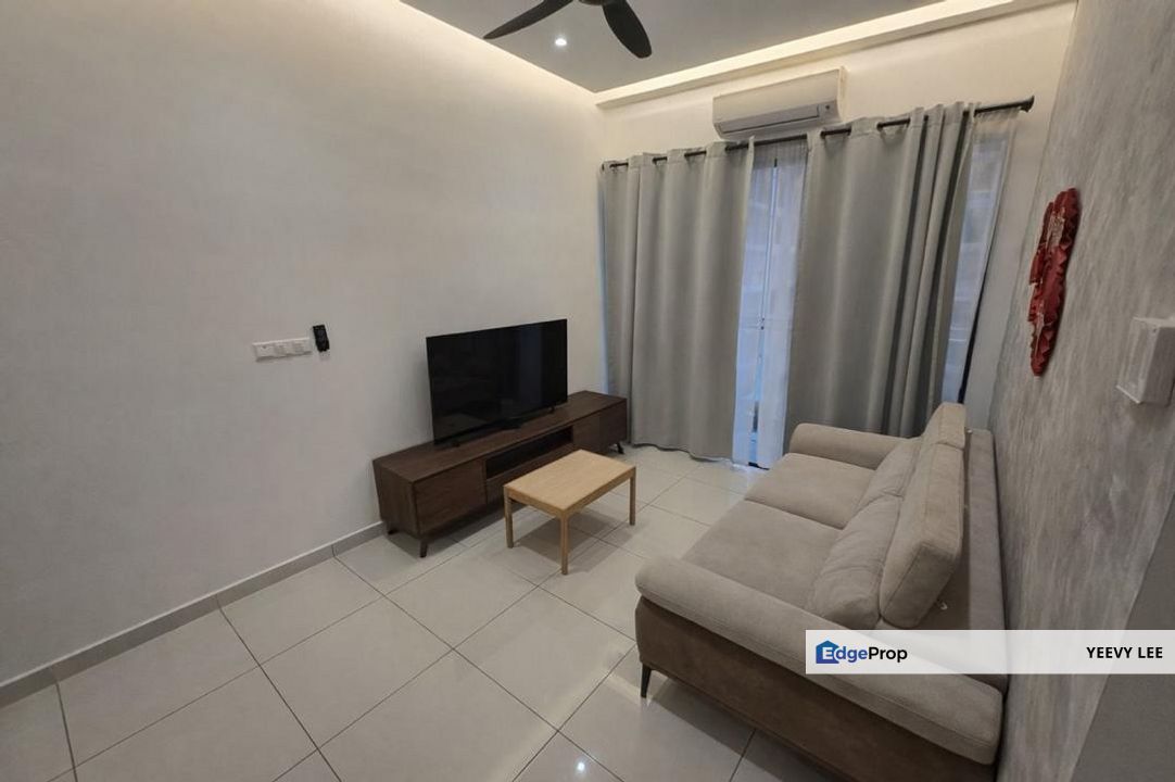 Verando Residence Fully Furnished Unit Facing Pool View For Rent, Selangor, Petaling Jaya
