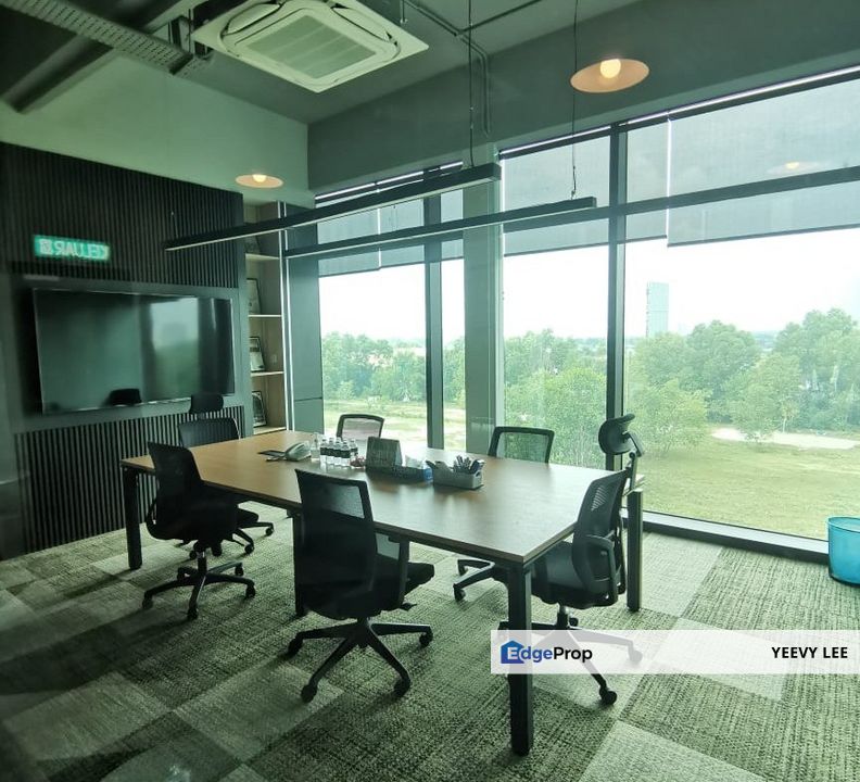 Taman Perindustrian Putra Puchong 5 Storey Office Building For Rent, Selangor, Puchong