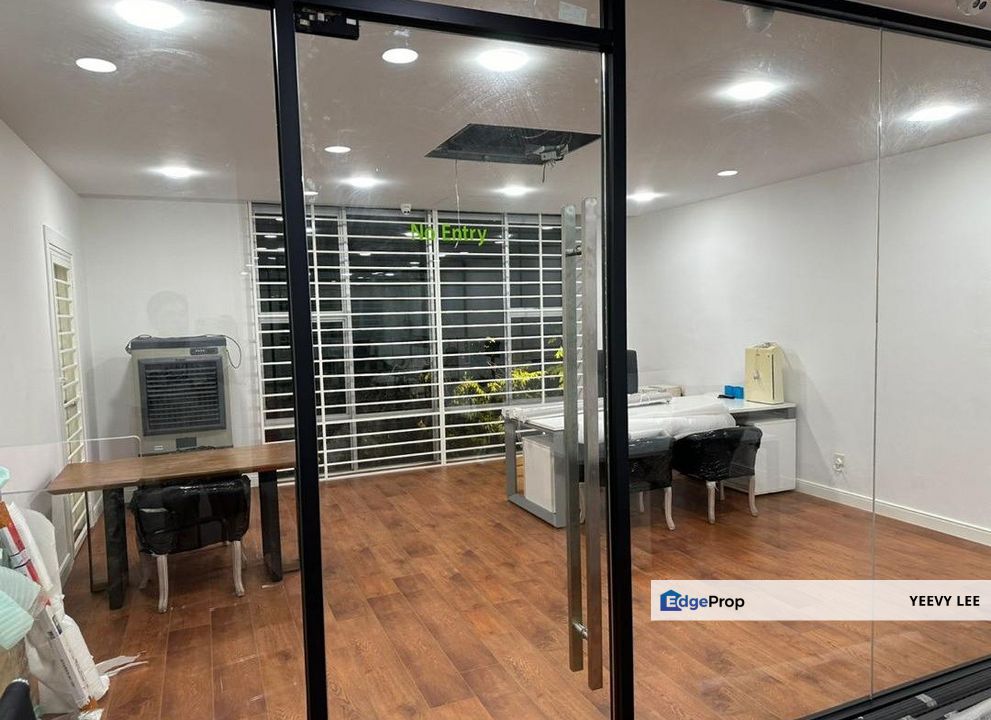 Seria 88 Alam Nusantara Shah Alam Fully Fitted Renovated Office For Rent, Selangor, Shah Alam