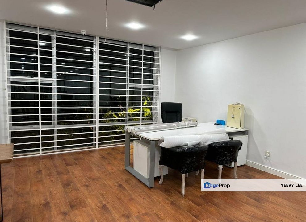 Seria 88 Alam Nusantara Shah Alam Fully Fitted Renovated Office For Rent, Selangor, Shah Alam