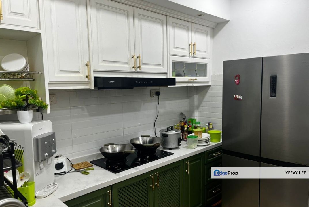 Villa Laman Tasik Bandar Sri Permaisuri Upper Townhouse Endlot For Sale, Kuala Lumpur, Cheras