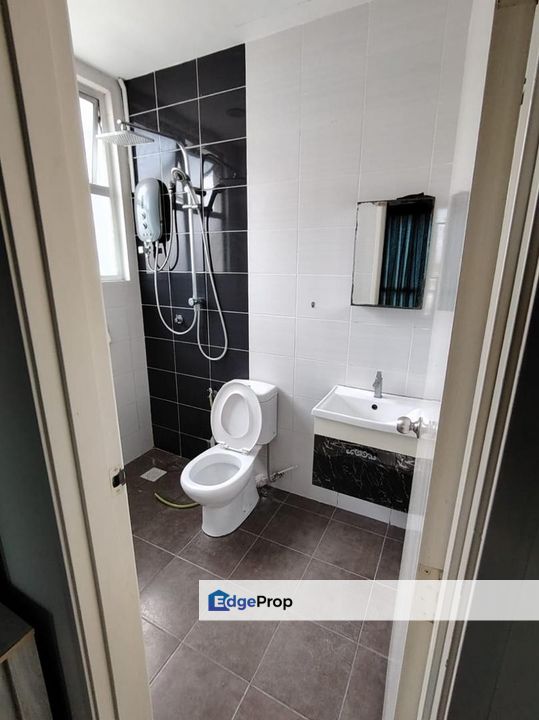 BANDAR SAUJANA PUTRA Fully Equipment Apartment for SALE, Selangor, Kuala Langat