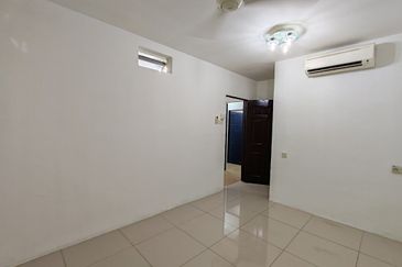 Port Klang (Pelabuhan Klang)