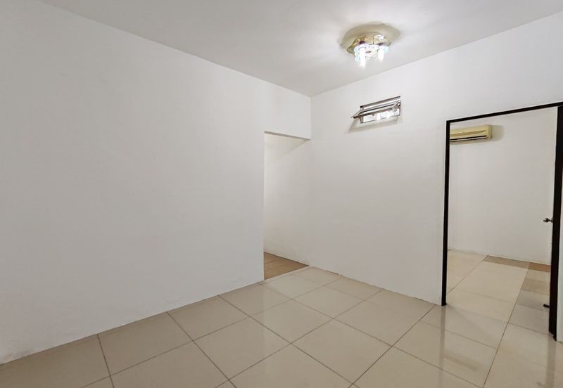 Port Klang (Pelabuhan Klang)