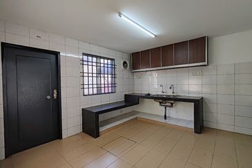 Port Klang (Pelabuhan Klang)