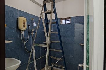 Port Klang (Pelabuhan Klang)