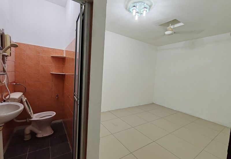 Port Klang (Pelabuhan Klang)