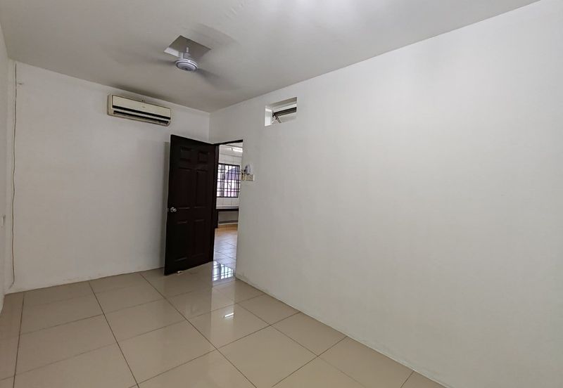 Port Klang (Pelabuhan Klang)