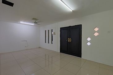 Port Klang (Pelabuhan Klang)