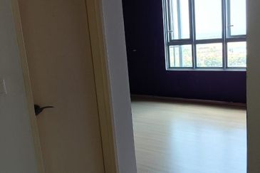 Gravit8 @ Klang South