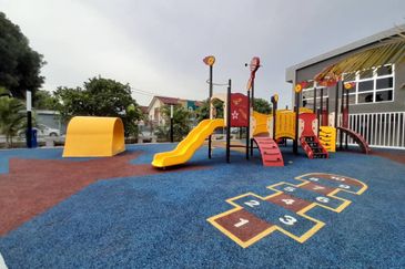 ADENIA APARTMENT @ BANDAR PARKLANDS, KLANG