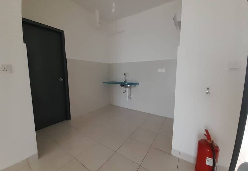 ADENIA APARTMENT @ BANDAR PARKLANDS, KLANG