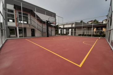 ADENIA APARTMENT @ BANDAR PARKLANDS, KLANG