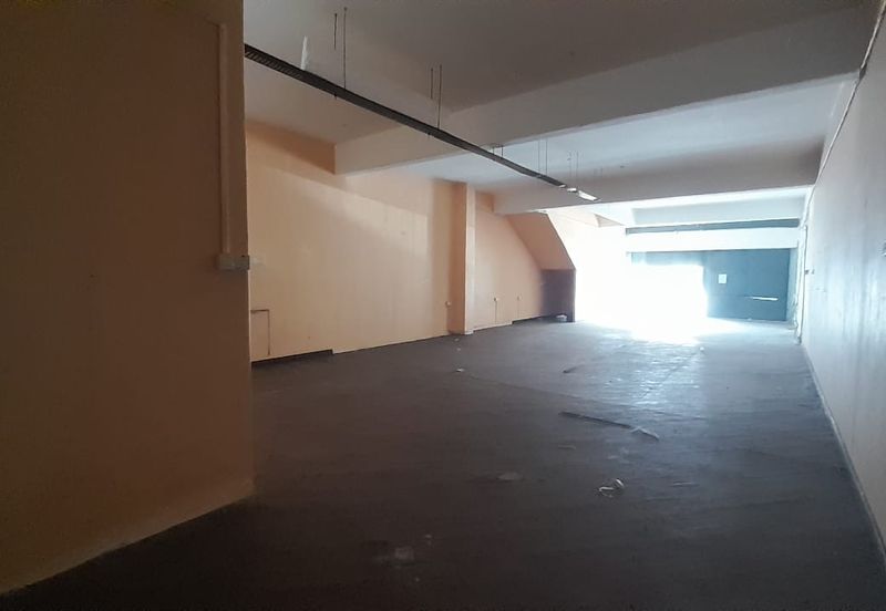 Bayu Tinggi Commercial Centre -Taipan