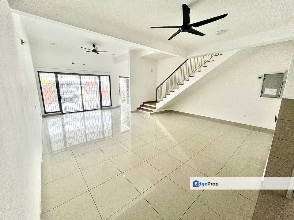 Double Storey Terrace Elmina Green 5 U17 Shah Alam, Selangor, Shah Alam
