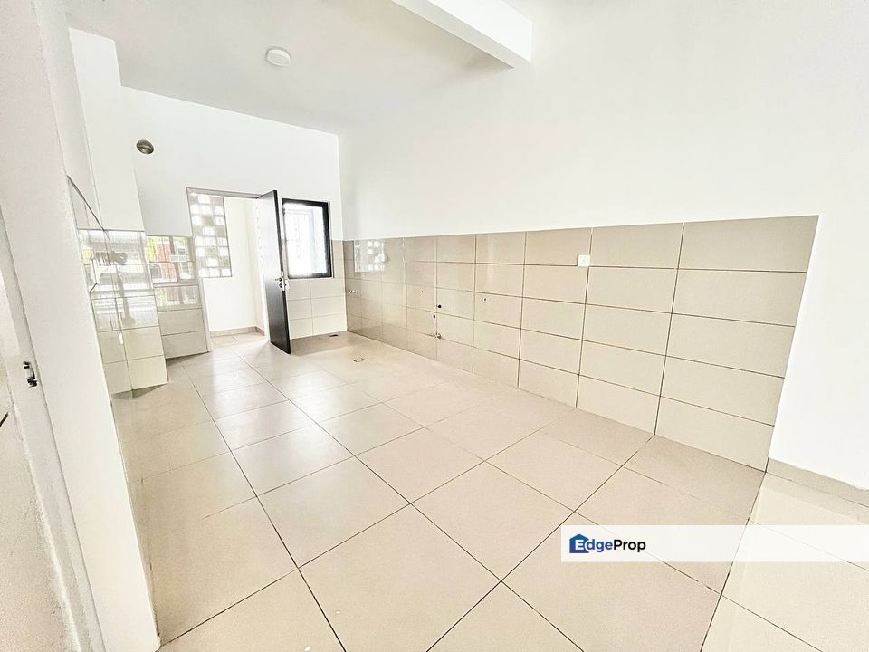 Double Storey Terrace Elmina Green 5 U17 Shah Alam, Selangor, Shah Alam