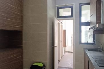 The Eastwell @ Eco Botanic —— Elegant Living IN A Prestigious Community !!