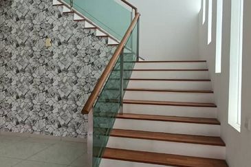 The Eastwell @ Eco Botanic —— Elegant Living IN A Prestigious Community !!