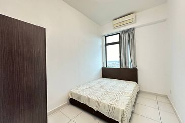 "Experience Elevated Living at Sky Garden Residences – Where Luxury Meets the Sky!"