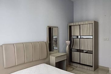 Meridin Bayvue Apartment