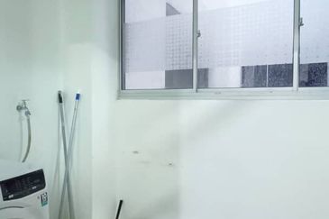 Meridin Bayvue Apartment